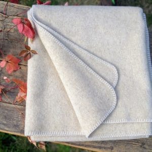 Kuscheldecke Kleine Wolldecke aus Schafwolle