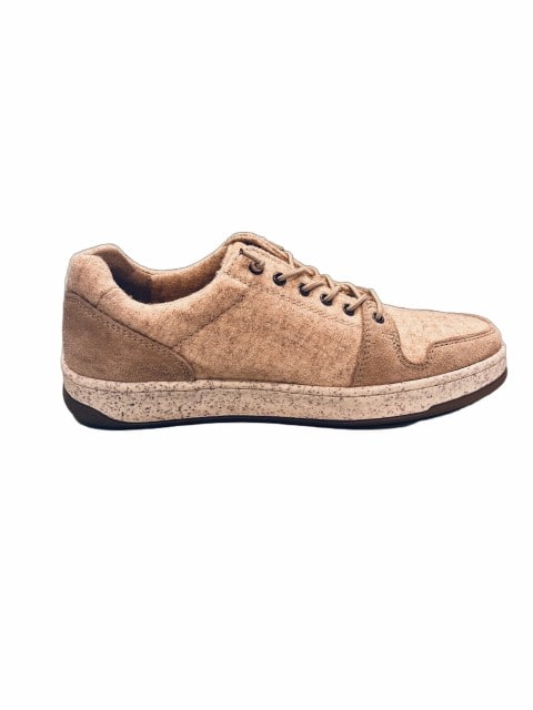Sneaker aus Wolle seitlich