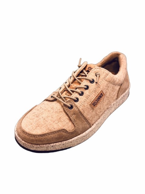 Sneaker aus Wolle von vorne