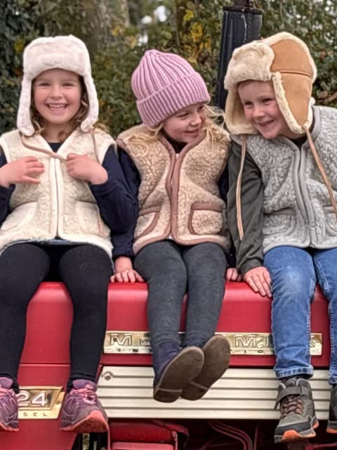 Wollweste für Kinder Gruppenbild
